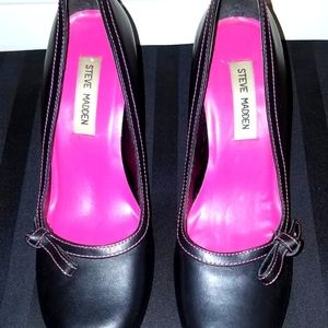 Steve Madden Glare Black Leather Pink Stitching